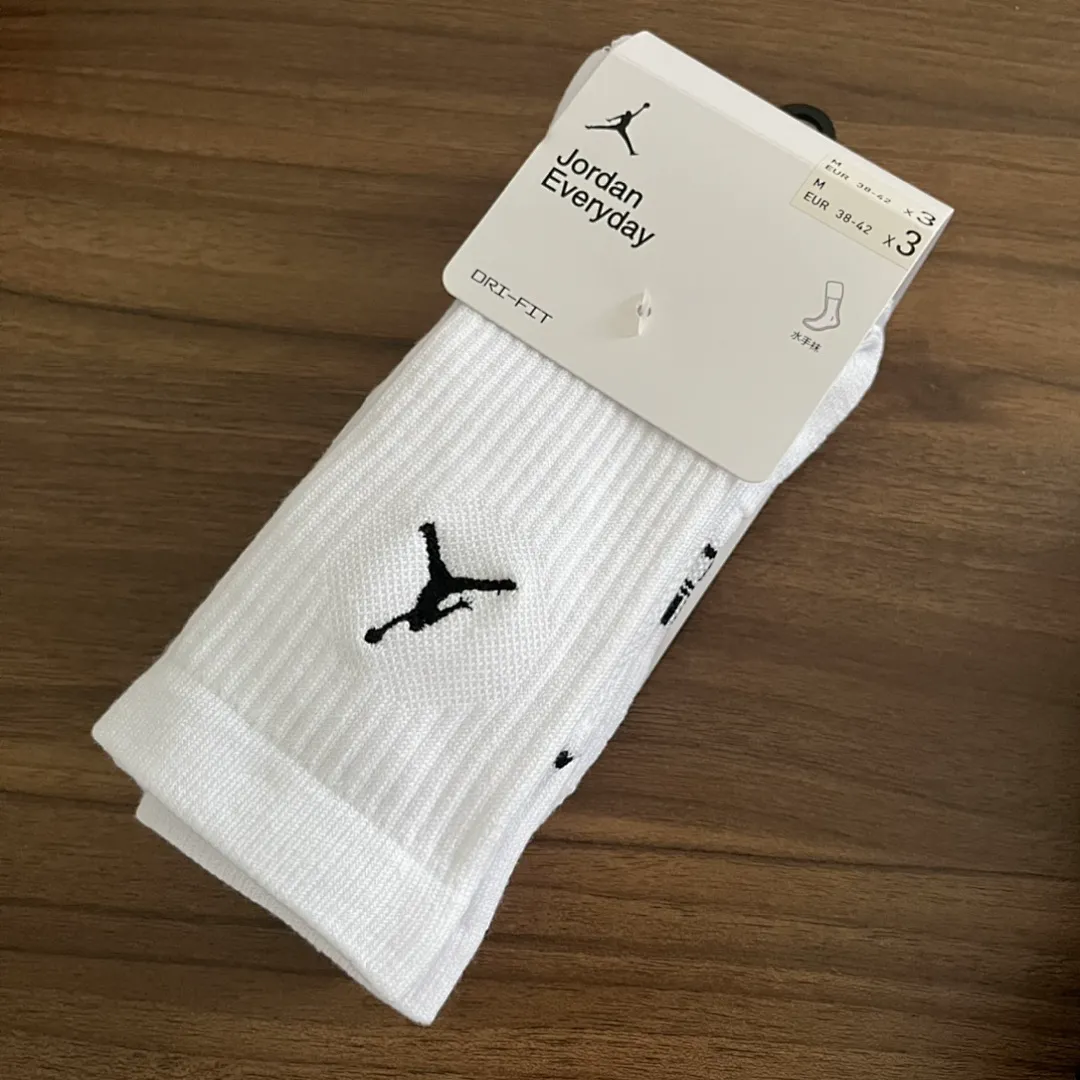 Jordan Y2Y תמונה 3