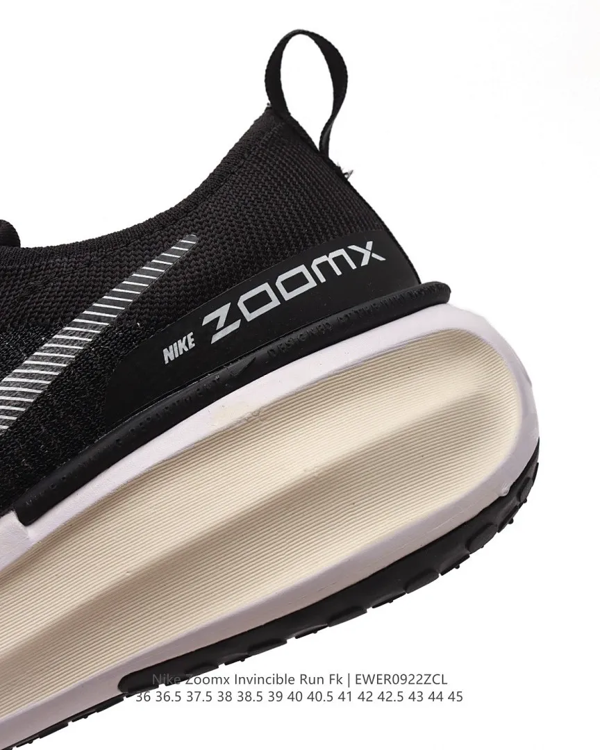 Nike Y30M תמונה 4