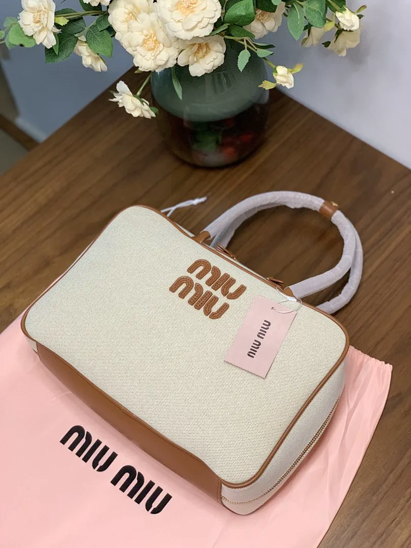 MIUMIU Y61M תמונה 6