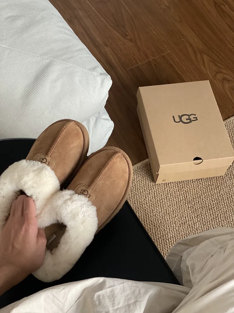 UGG Y67U תמונה 12