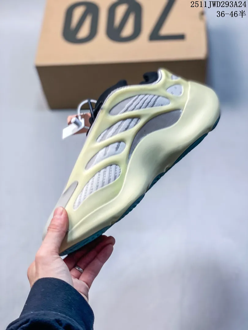Adidas Y700 תמונה 4