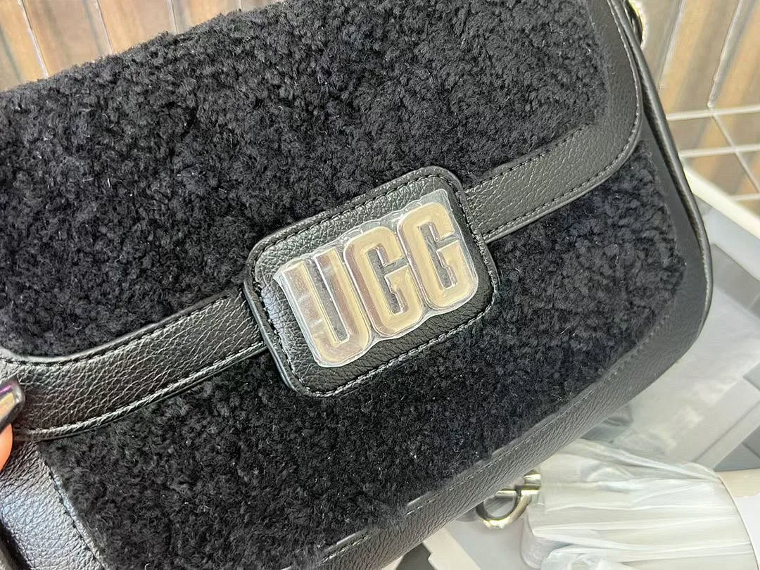 UGG Y922U תמונה 5