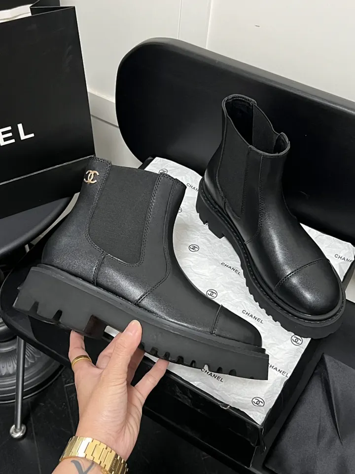 Chanel YC02