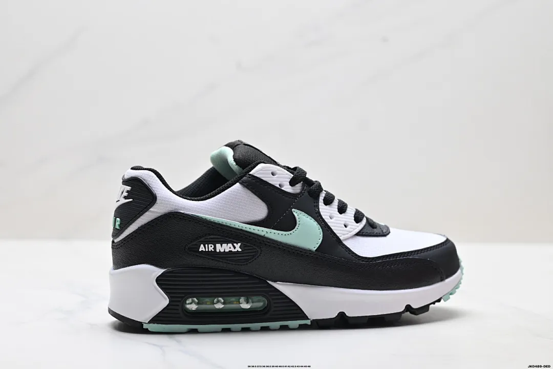 Nike YEEG תמונה 11