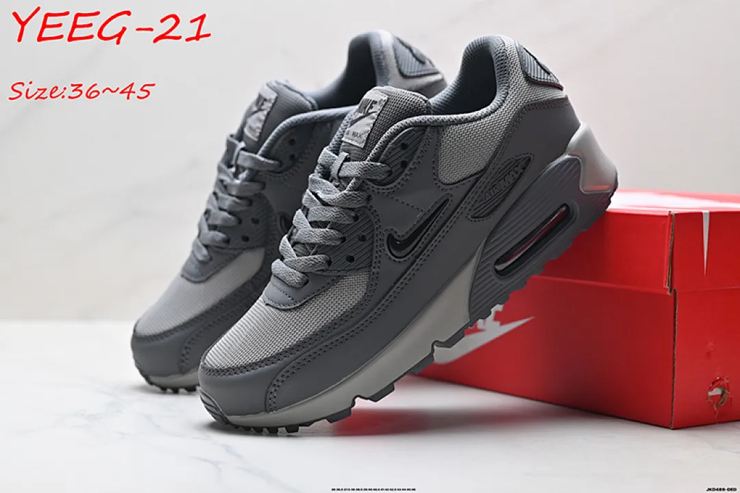 Nike YEEG תמונה 17