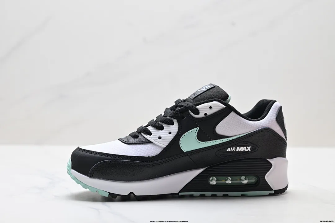 Nike YEEG תמונה 7