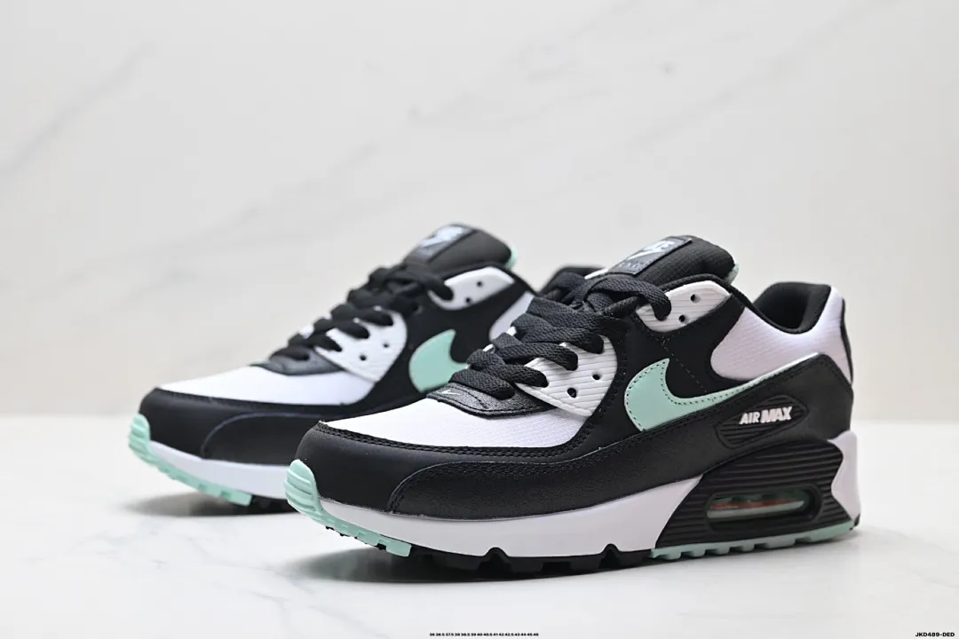 Nike YEEG תמונה 9